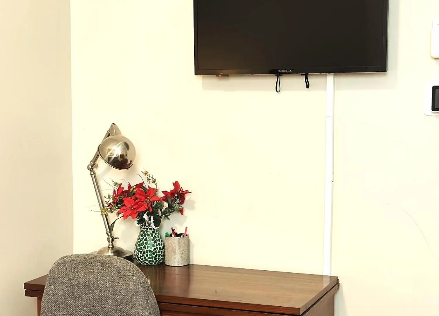 G4 King Bed Central Location Museums Free Parking Richmond ABD